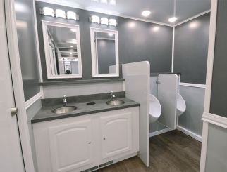9 Station Bathroom Trailer | Mariner Series - Flex Floor Plan